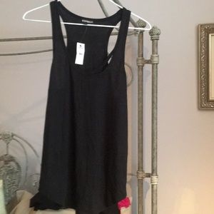 Express slash neck tank